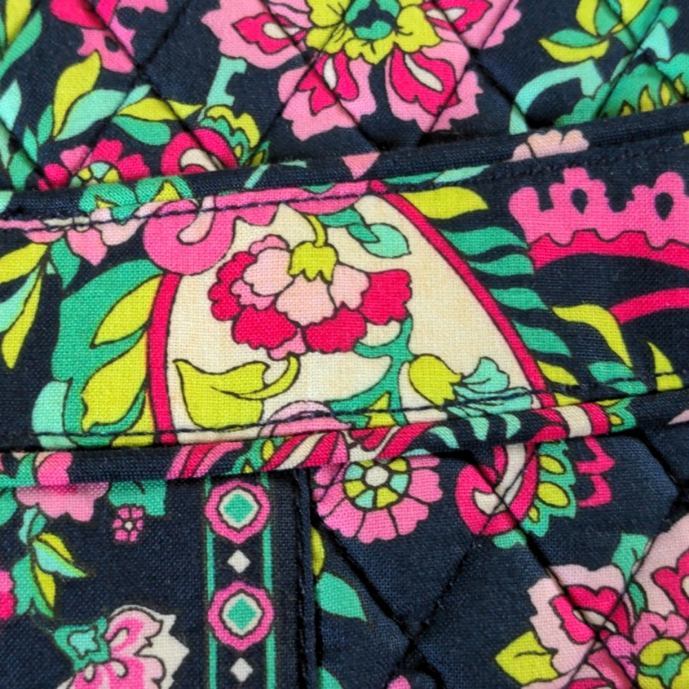 Vera Bradley Crossbody - Picture 9 of 9